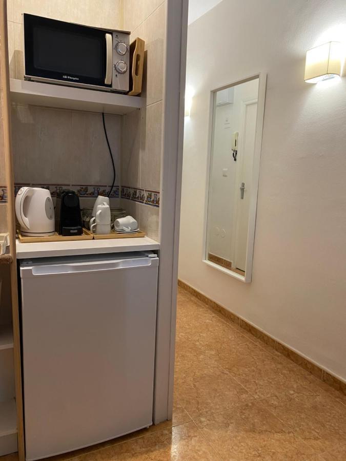 Studio La Carihuela Torremolinos Bagian luar foto